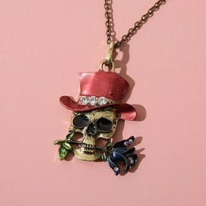 Skull Rose Necklace Bronze